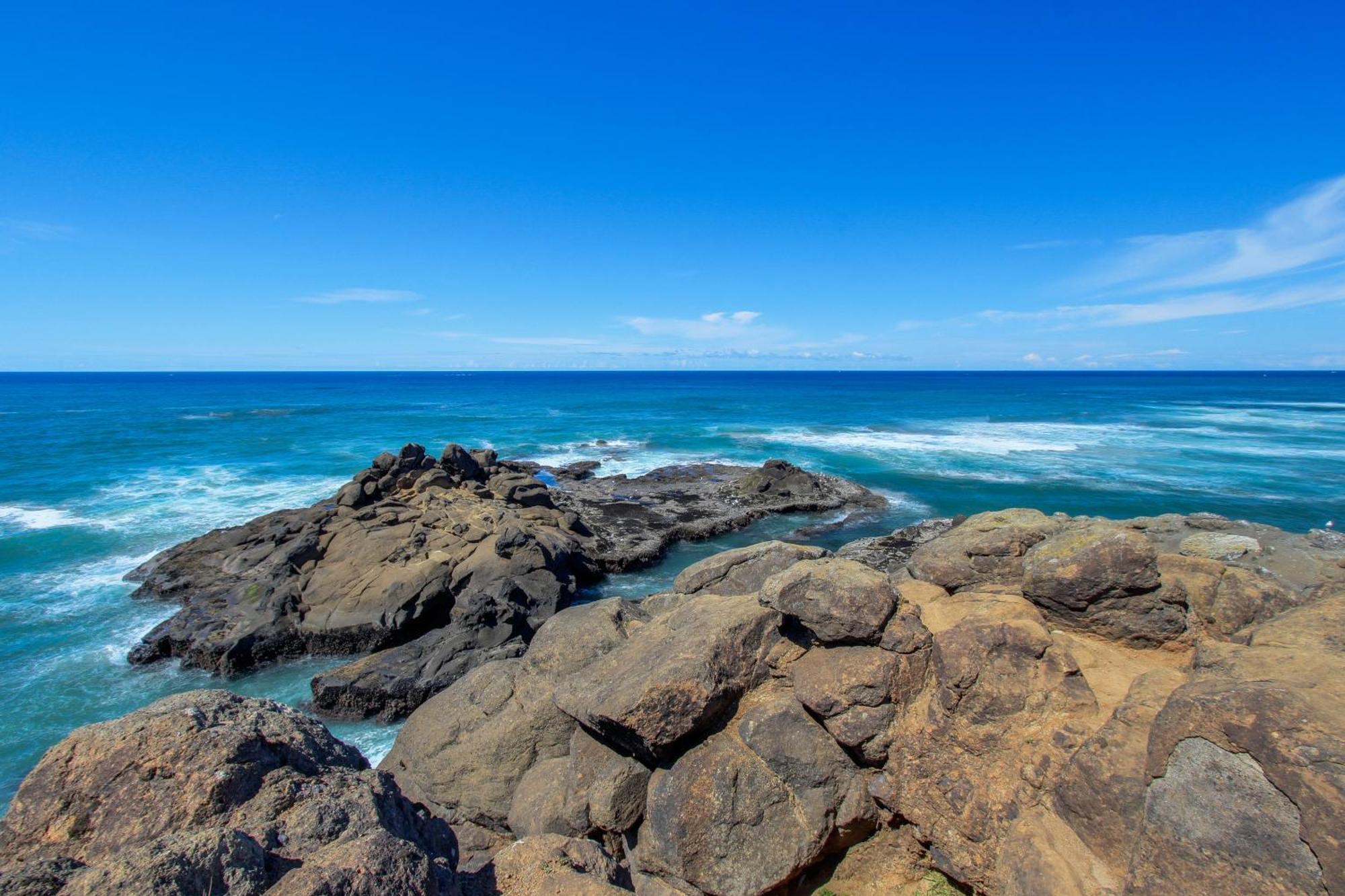Captain'S Quarters And Cabins Depoe Bay Quarto foto