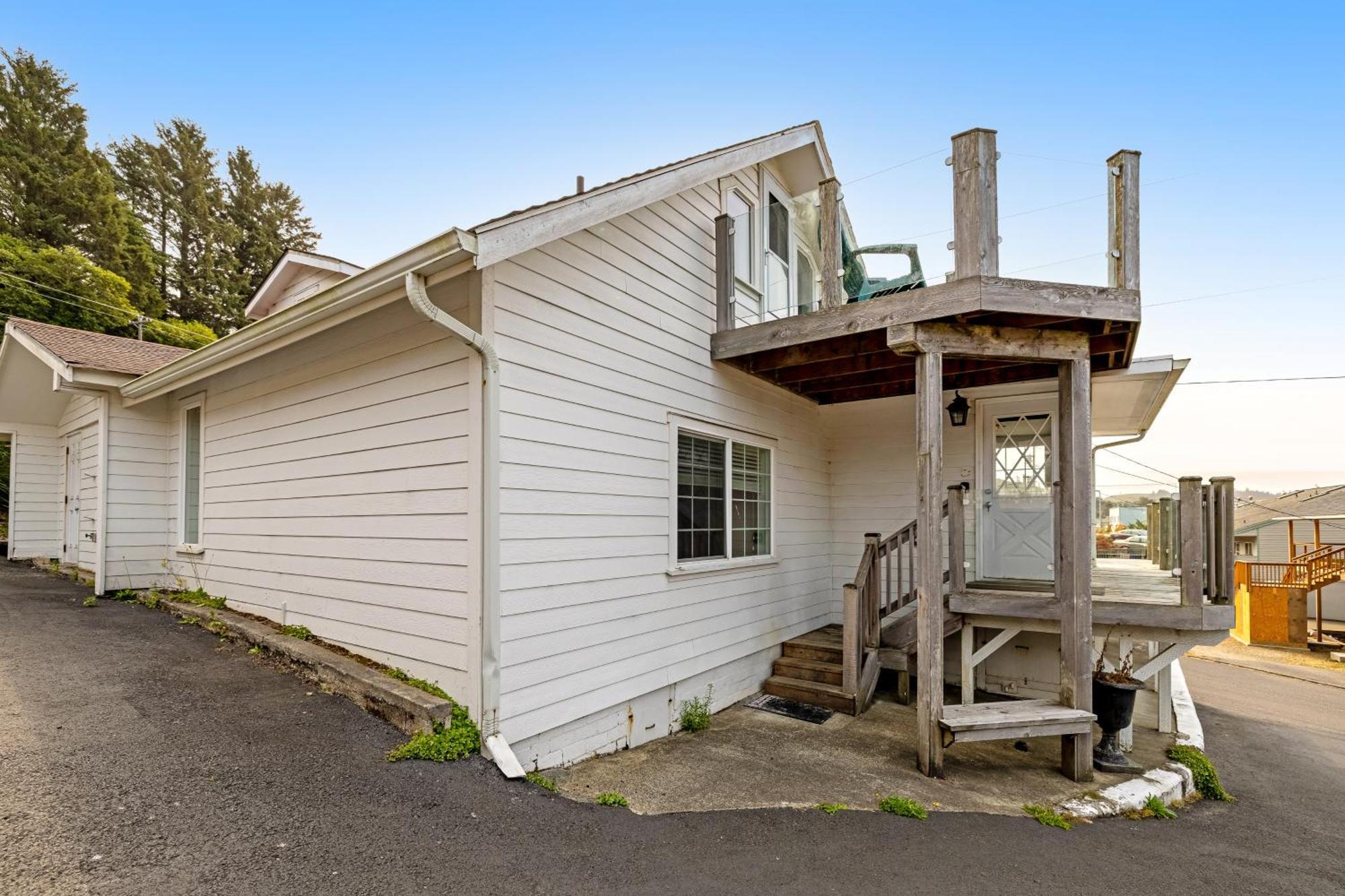 Captain'S Quarters And Cabins Depoe Bay Quarto foto
